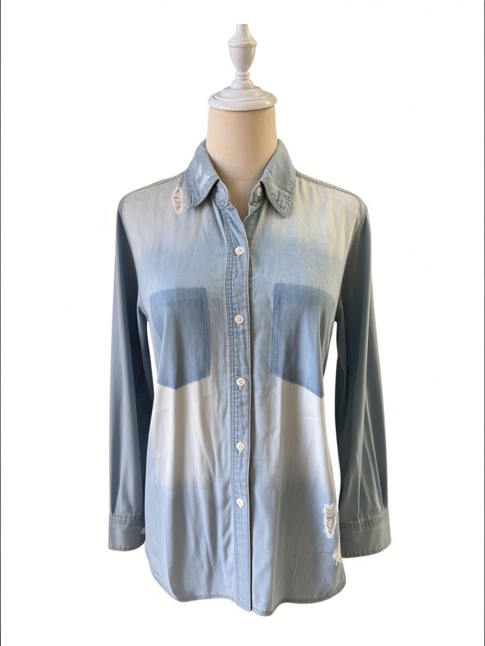 ANTHROPOLOGIE Pistola Distressed Chambray Button Down Shirt